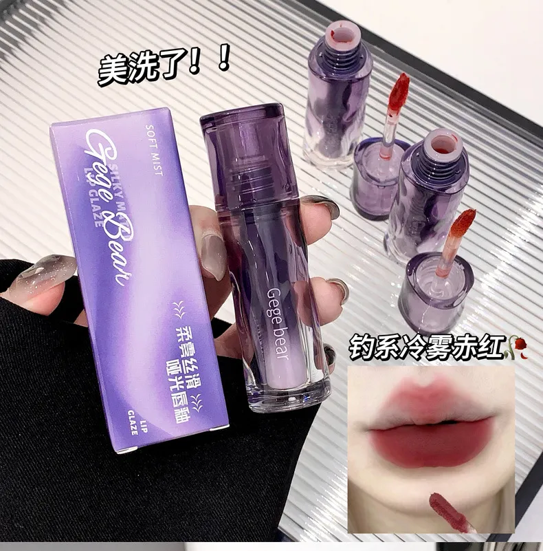 رژلب مخملی بدون ایجاد خشکی